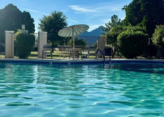 Old Town | Pool | Bbq | End Unit | Pet