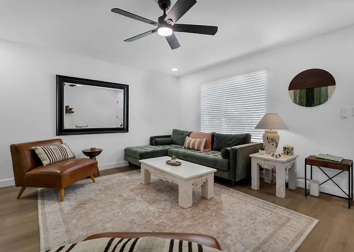 Old Town | Pool | Bbq | End Unit | Pet Appartement *