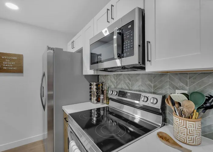 Old Town | Pool | Bbq | End Unit | Pet * Scottsdale