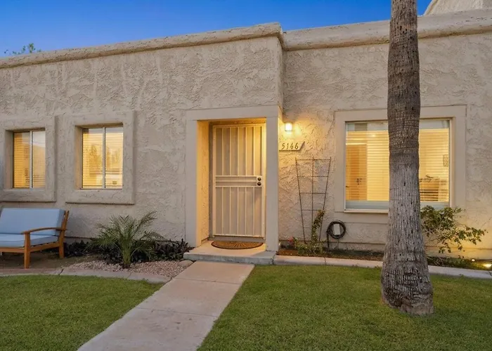 Old Town | Pool | Bbq | End Unit | Pet Scottsdale